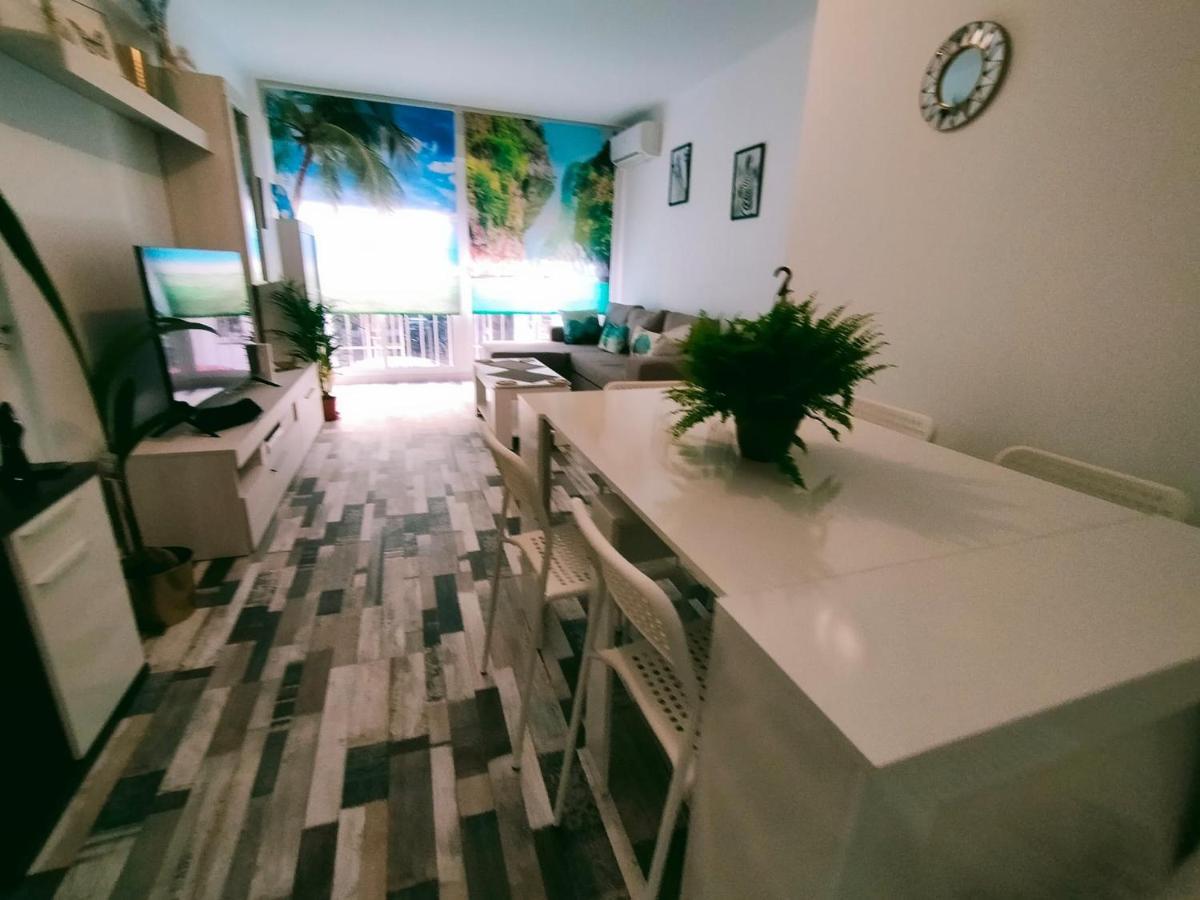 Apartment Alhondiga El Palo