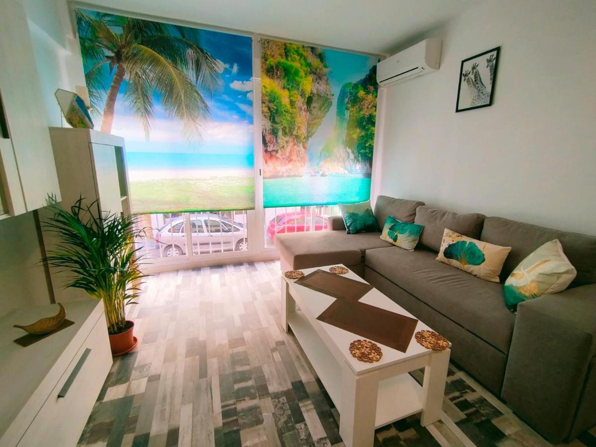 Alhóndiga El Palo Apartamento *